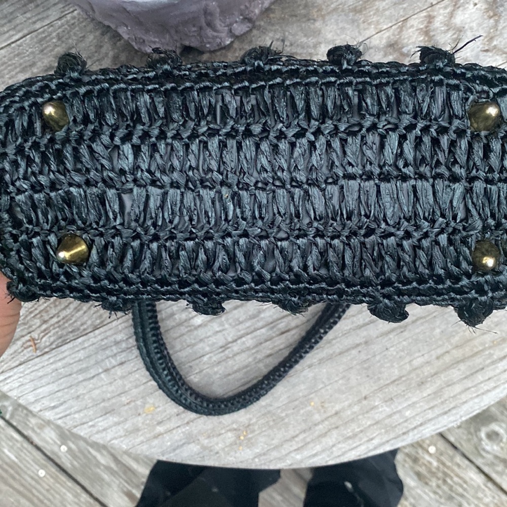 🕵️♂️HOST PICK👀 Japanese raffia handbag w/ wooden angled frame Black - Picture 5 of 9